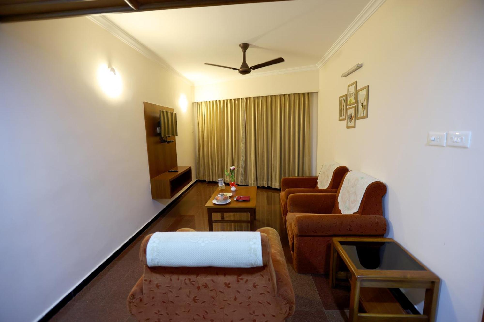 Hotel Breeze Residency Tiruchirappalli Zewnętrze zdjęcie